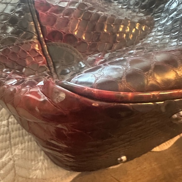 Danier Leather lambskin with crocodile print tote bag - Picture 8 of 11